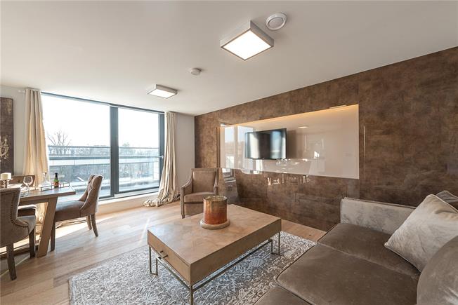 Apartment Block in London 02